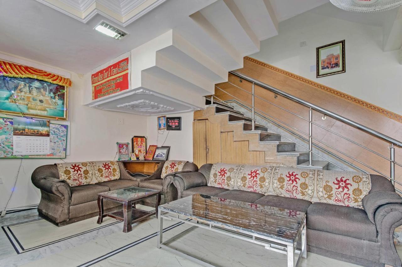 Oyo 24888 Hotel Sham Palace Katra  Buitenkant foto