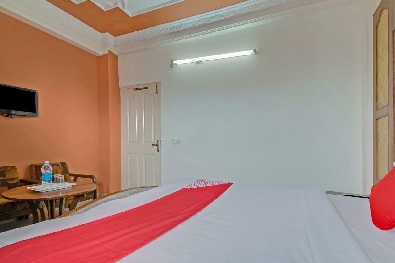 Oyo 24888 Hotel Sham Palace Katra  Buitenkant foto