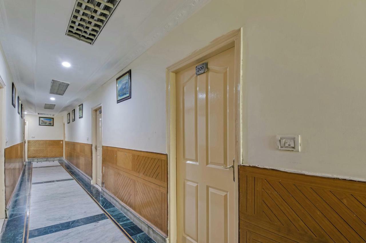 Oyo 24888 Hotel Sham Palace Katra  Buitenkant foto